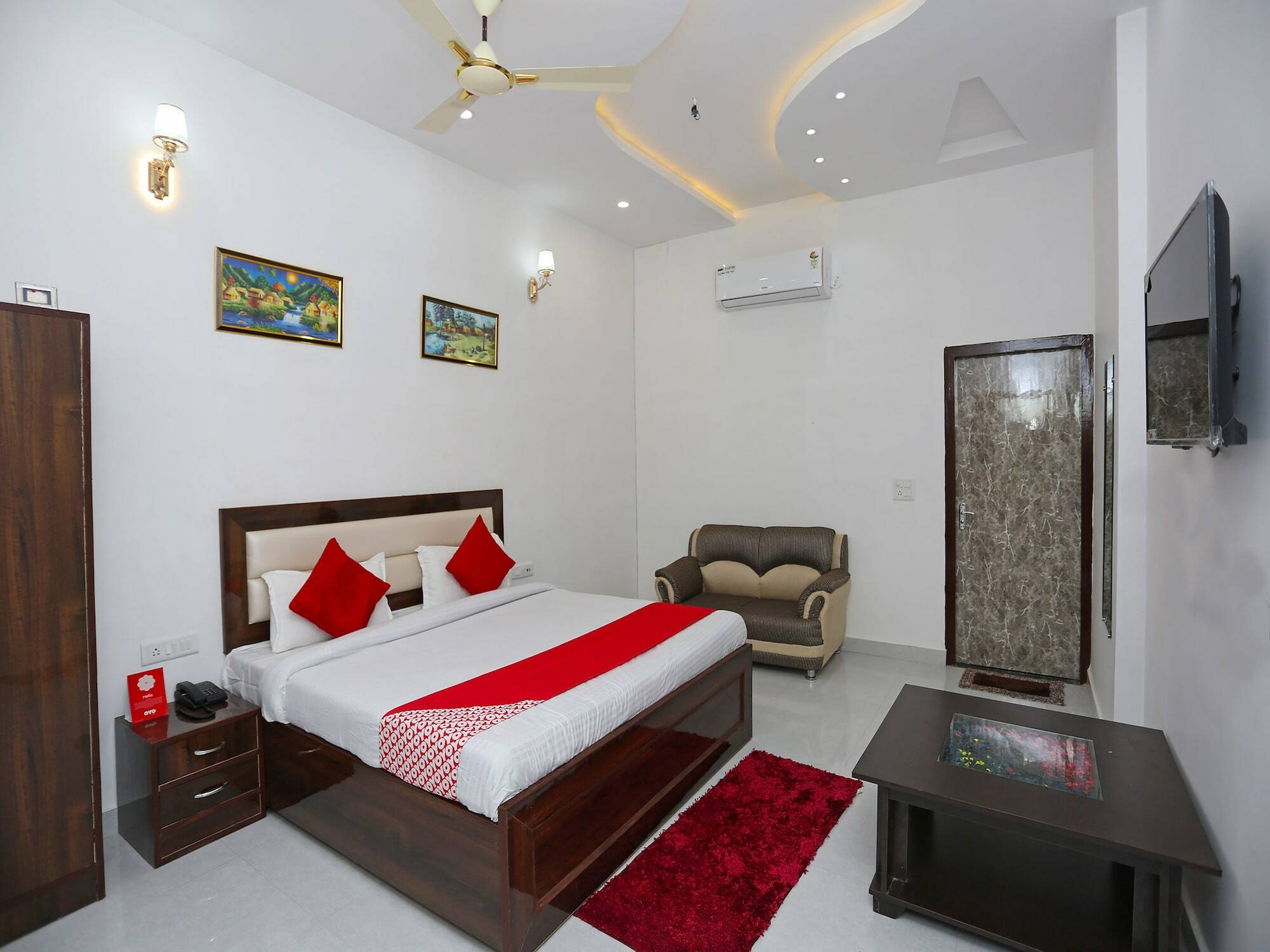Hotel Rest Palace Agra  Bagian luar foto